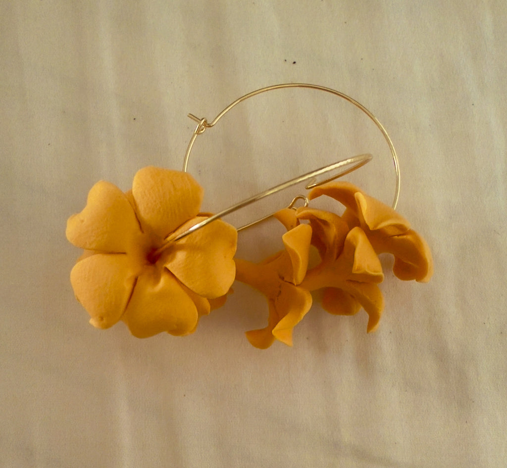 Pua Kenikeni Hoop Earrings