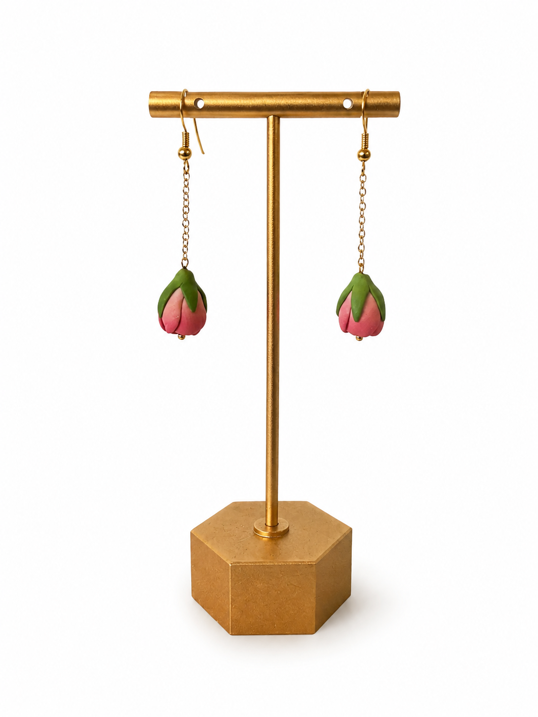 Lokelani Dangle